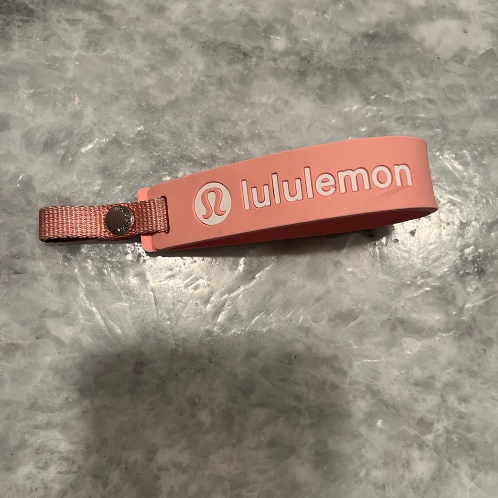 LULULEMON KEY CHAIN